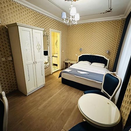 The Istanbul Alyon Hotel Taksim Bagian luar foto