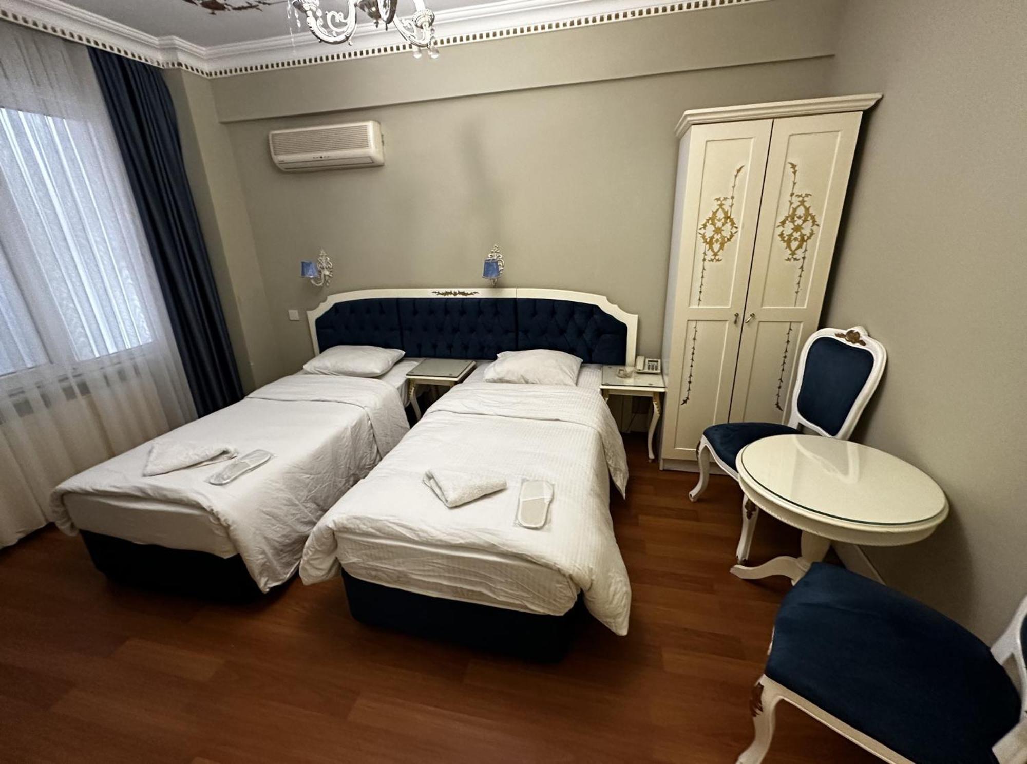 The Istanbul Alyon Hotel Taksim Bagian luar foto